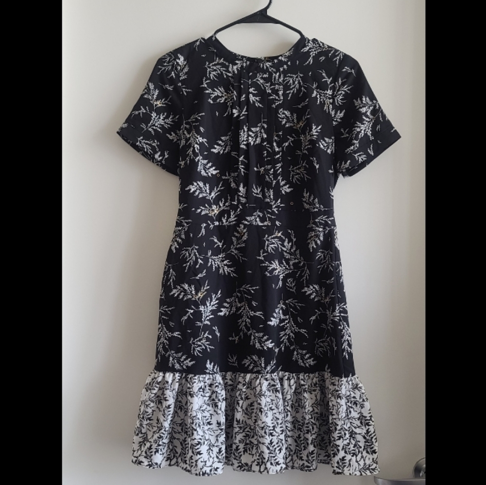 Lovely black and white dress